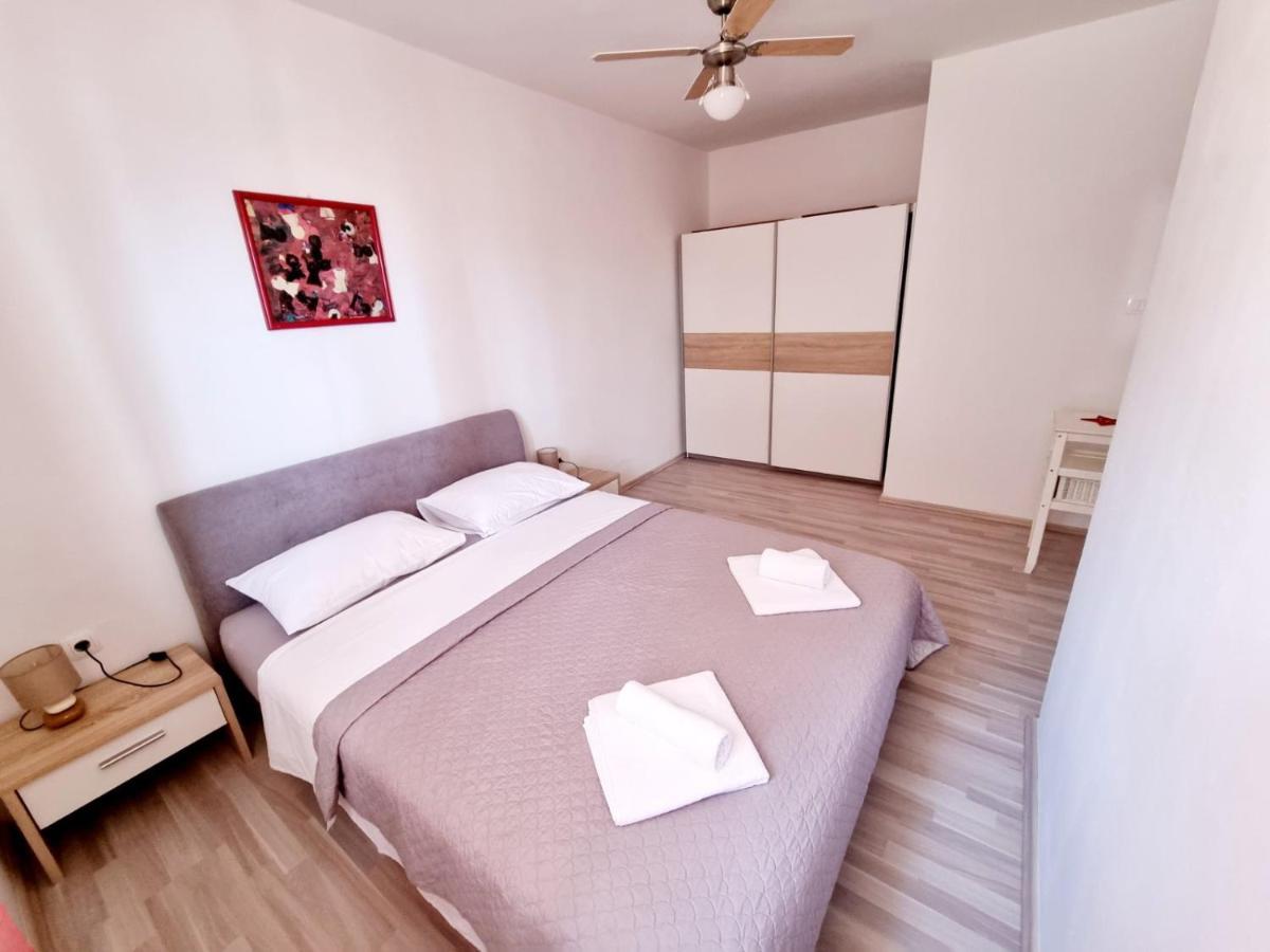 Apartmani Mw, Crveni Apartman باشْكا المظهر الخارجي الصورة