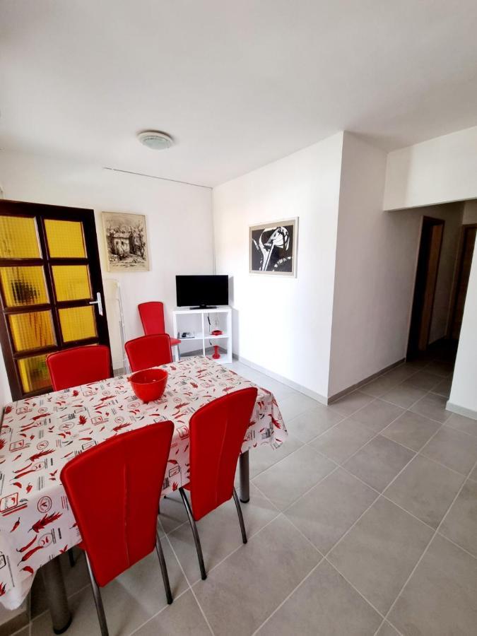Apartmani Mw, Crveni Apartman باشْكا المظهر الخارجي الصورة